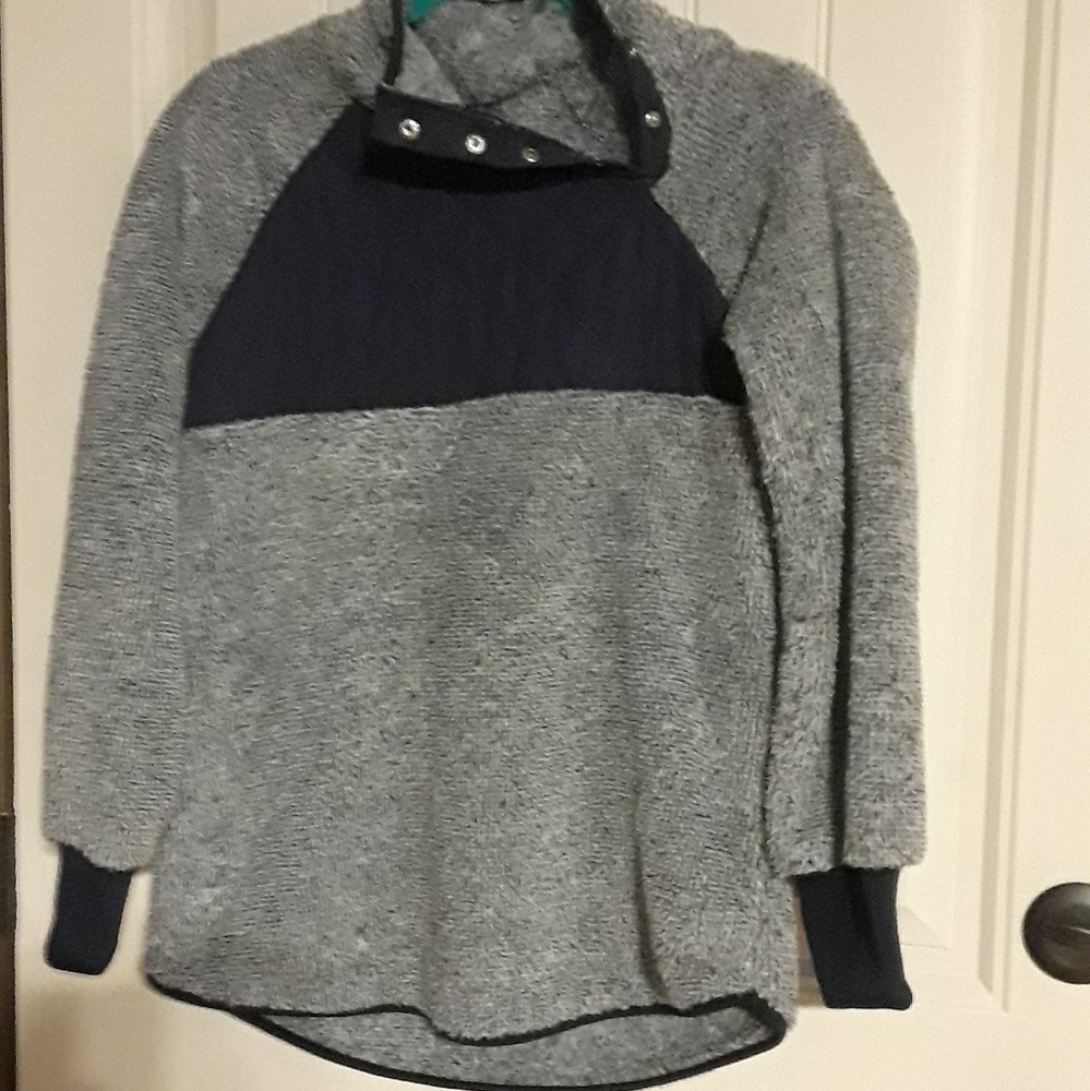 Sherpa pullover NWOT